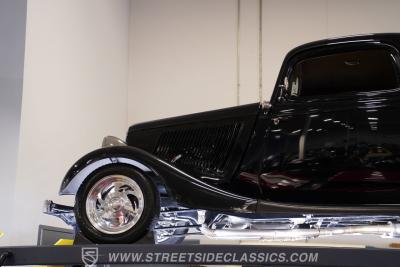 1934 Ford 3-Window Coupe