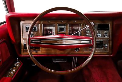 1973 Lincoln Continental MK IV Silver Luxury
