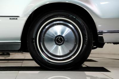 1973 Lincoln Continental MK IV Silver Luxury