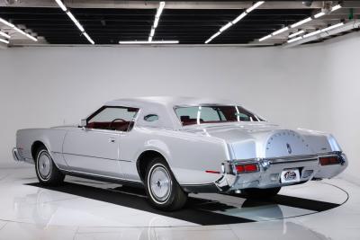 1973 Lincoln Continental MK IV Silver Luxury