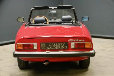 1982 Alfa Romeo 2000 Spider Veloce Trade-in-car