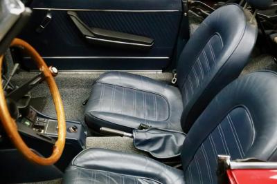 1982 Alfa Romeo 2000 Spider Veloce Trade-in-car