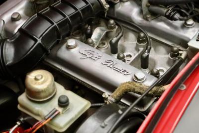 1982 Alfa Romeo 2000 Spider Veloce Trade-in-car