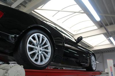 2002 Aston Martin V12 Vanquish &ldquo;Low mileage&rdquo;