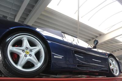 2000 Ferrari F355 Spider F1 &ldquo;15.000 kilometers&rdquo;