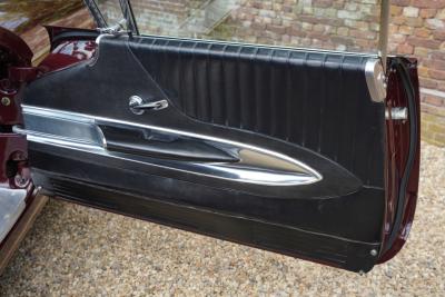 1960 Ford Thunderbird Convertible V8 352 ci