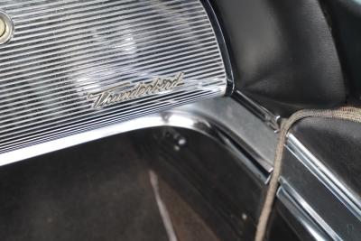 1960 Ford Thunderbird Convertible V8 352 ci