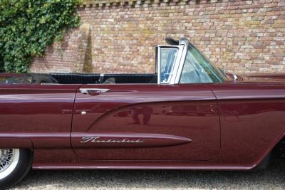 1960 Ford Thunderbird Convertible V8 352 ci