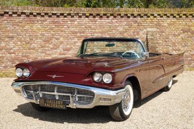 1960 Ford Thunderbird Convertible V8 352 ci