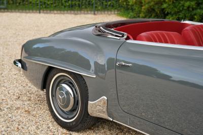 1957 Mercedes - Benz 190 SL Convertible Trade-in-car