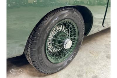 1966 MG B Roadster Trade-in-car