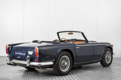 1968 Triumph TR5 TR250 overdrive spaakwielen