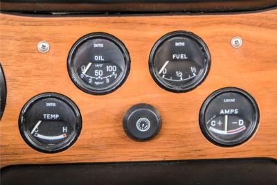 1968 Triumph TR5 TR250 overdrive spaakwielen