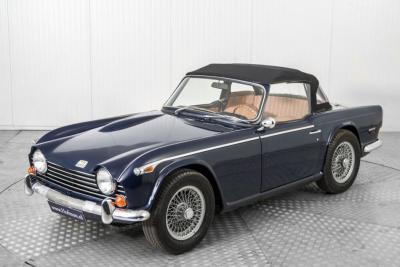 1968 Triumph TR5 TR250 overdrive spaakwielen