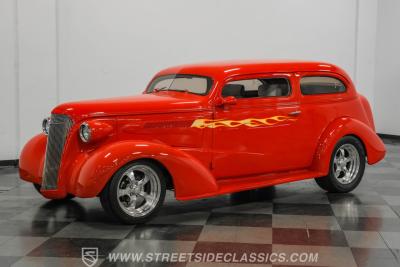 1937 Chevrolet Master Deluxe Sedan Street Rod