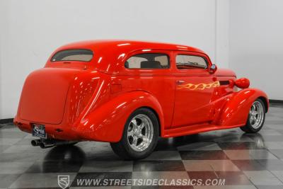 1937 Chevrolet Master Deluxe Sedan Street Rod