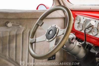 1937 Chevrolet Master Deluxe Sedan Street Rod