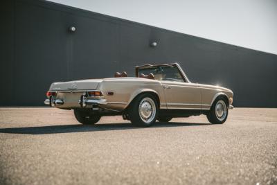 1970 Mercedes - Benz 280SL