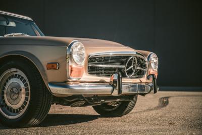 1970 Mercedes - Benz 280SL