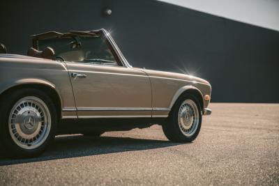 1970 Mercedes - Benz 280SL