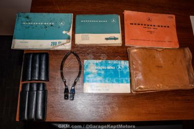 1970 Mercedes - Benz 280SL