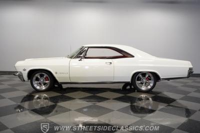 1965 Chevrolet Impala Restomod