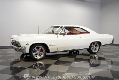 1965 Chevrolet Impala Restomod
