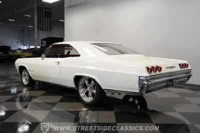 1965 Chevrolet Impala Restomod