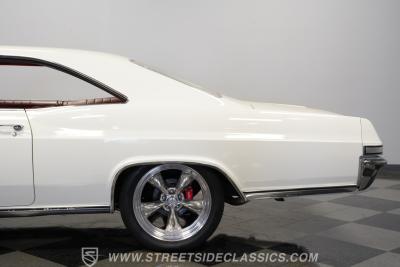 1965 Chevrolet Impala Restomod