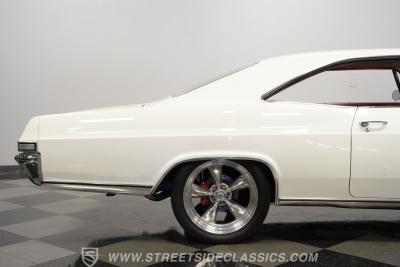 1965 Chevrolet Impala Restomod
