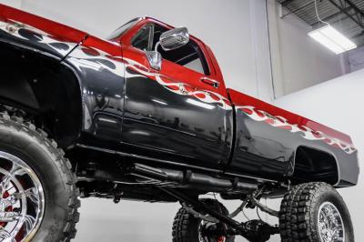 1986 Chevrolet K10 4x4 Tribute Show Truck