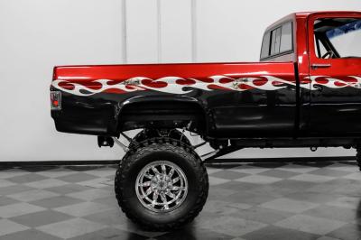 1986 Chevrolet K10 4x4 Tribute Show Truck