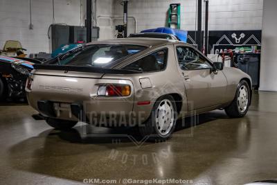1983 Porsche 928