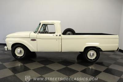 1965 Ford F-100