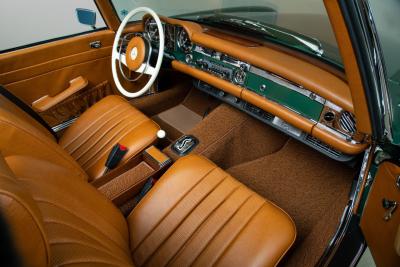 1970 Mercedes - Benz 280SL