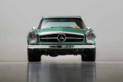 1970 Mercedes - Benz 280SL