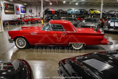 1957 Ford Thunderbird