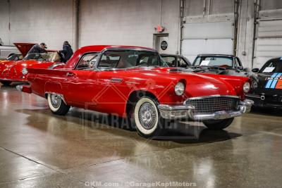 1957 Ford Thunderbird