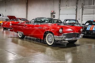 1957 Ford Thunderbird