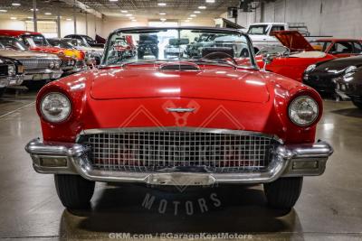 1957 Ford Thunderbird