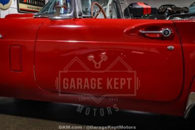 1957 Ford Thunderbird