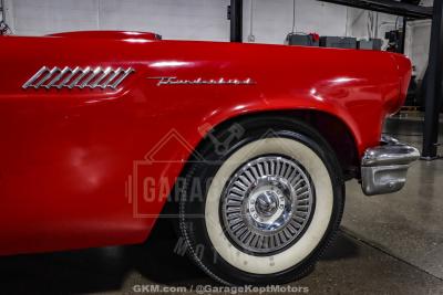 1957 Ford Thunderbird