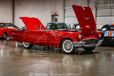 1957 Ford Thunderbird