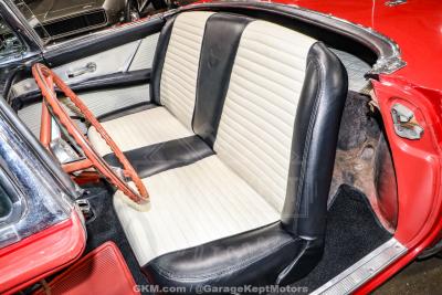 1957 Ford Thunderbird