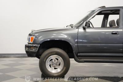 1992 Toyota 4Runner SR5 4X4