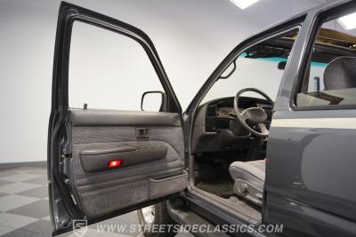 1992 Toyota 4Runner SR5 4X4