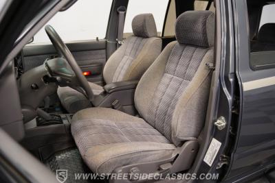 1992 Toyota 4Runner SR5 4X4