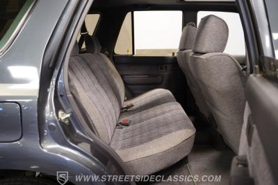1992 Toyota 4Runner SR5 4X4