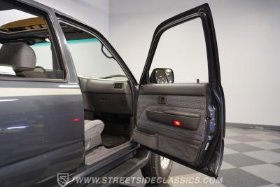 1992 Toyota 4Runner SR5 4X4