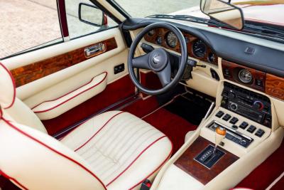 1989 Aston Martin V8